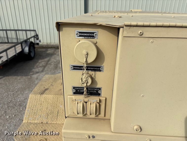 image for item EN5996 U.S. Department of Defense MEP-805A generator