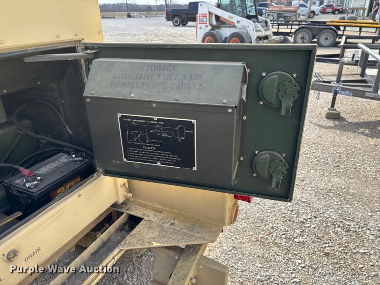 image for item EN5996 U.S. Department of Defense MEP-805A generator