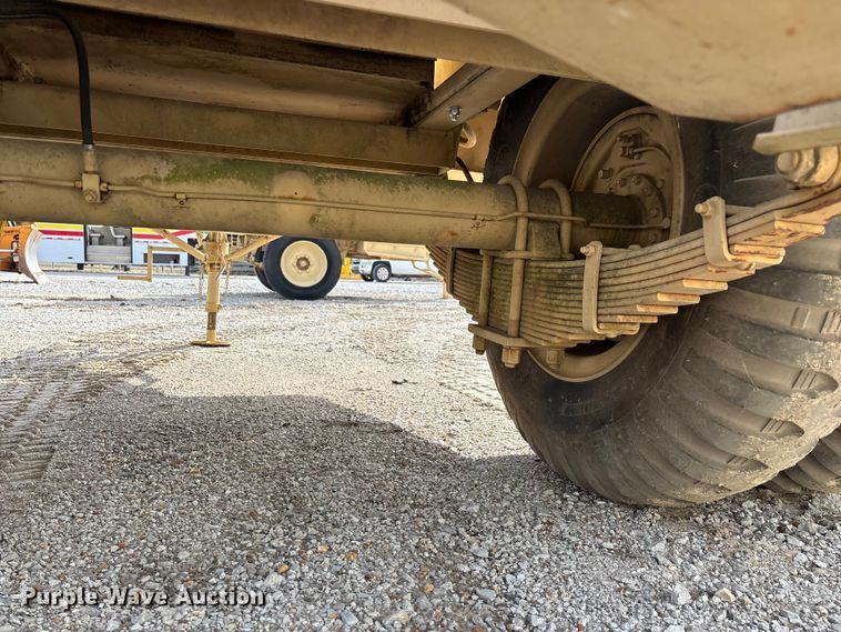 image for item EN5996 U.S. Department of Defense MEP-805A generator