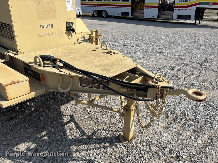 image for item EN5997 US Department of Defense MEP-804A generator