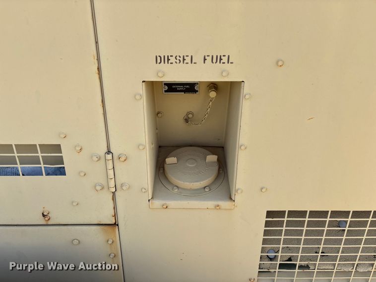 image for item EN5997 US Department of Defense MEP-804A generator