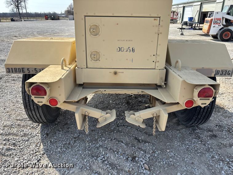 image for item EN5997 US Department of Defense MEP-804A generator