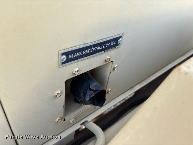 image for item EN5997 US Department of Defense MEP-804A generator