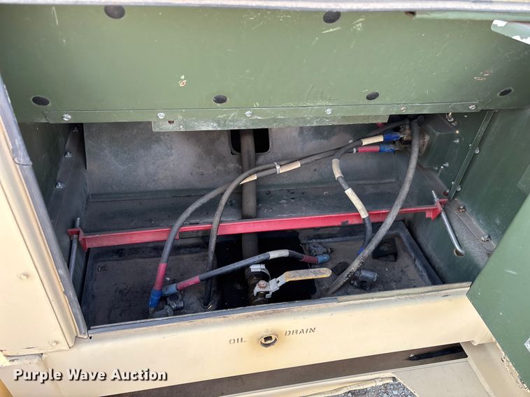 image for item EN5997 US Department of Defense MEP-804A generator