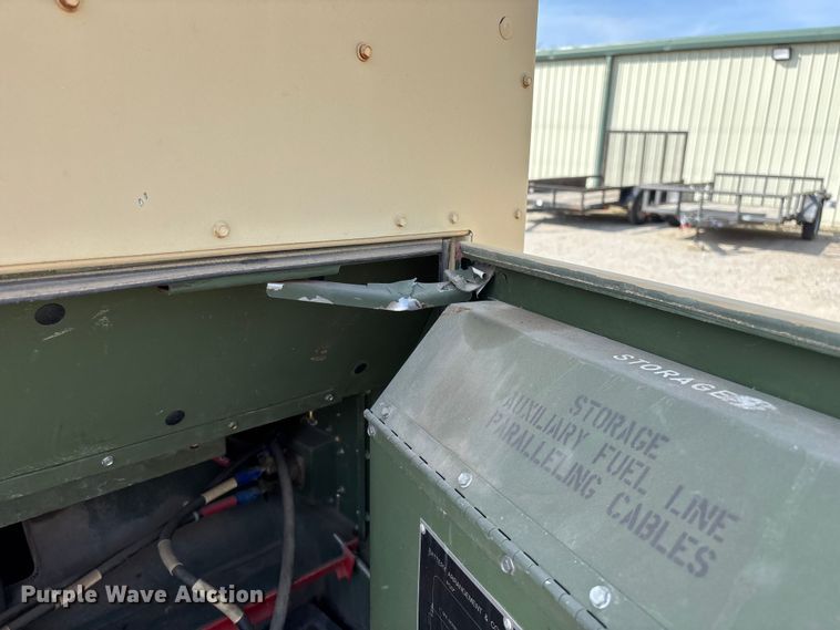 image for item EN5997 US Department of Defense MEP-804A generator