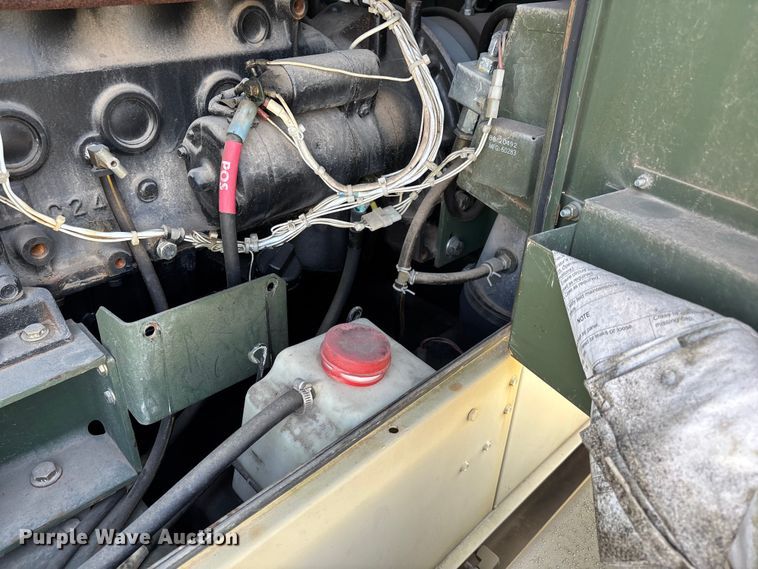 image for item EN5997 US Department of Defense MEP-804A generator