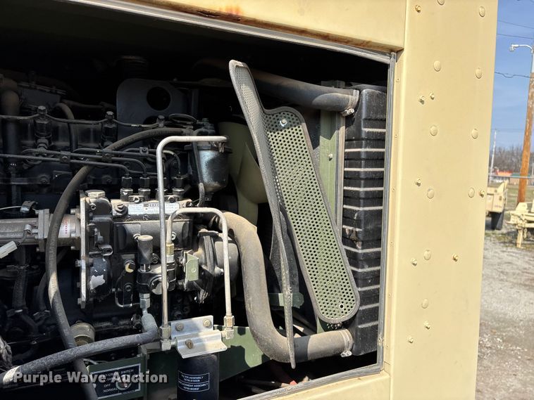 image for item EN5997 US Department of Defense MEP-804A generator