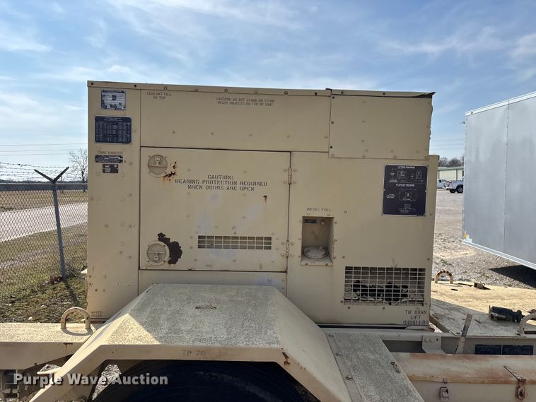 image for item EN5998 U.S Department of Defense MEP-804A generator