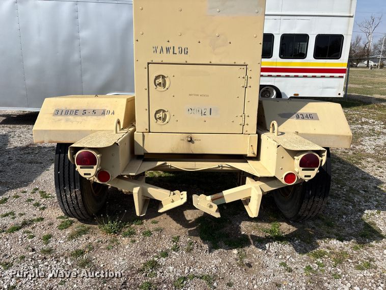 image for item EN5998 U.S Department of Defense MEP-804A generator