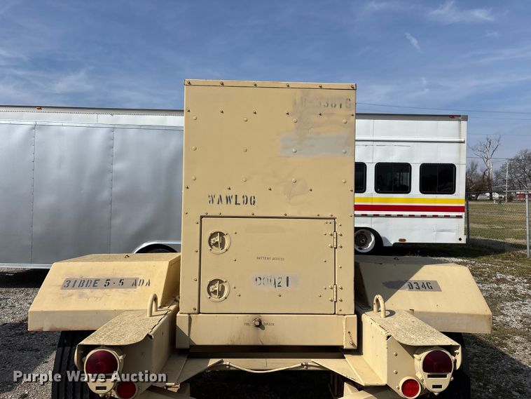 image for item EN5998 U.S Department of Defense MEP-804A generator