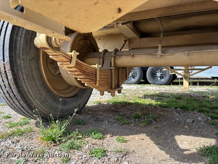 image for item EN5998 U.S Department of Defense MEP-804A generator