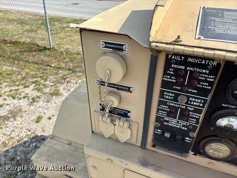 image for item EN5998 U.S Department of Defense MEP-804A generator