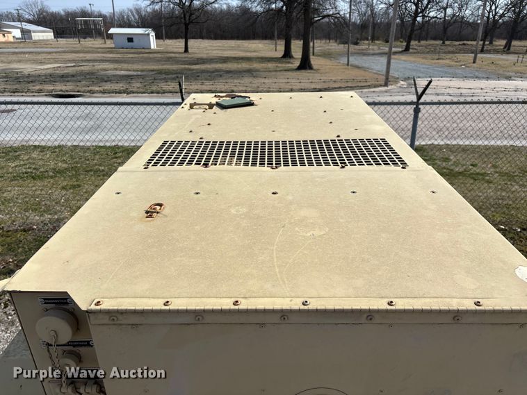 image for item EN5998 U.S Department of Defense MEP-804A generator