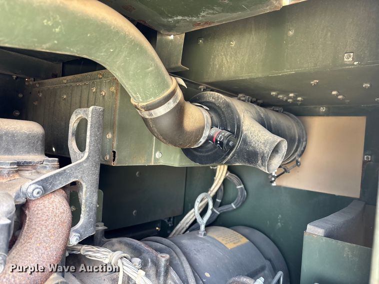 image for item EN5998 U.S Department of Defense MEP-804A generator