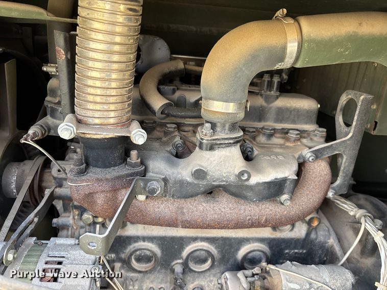 image for item EN5998 U.S Department of Defense MEP-804A generator