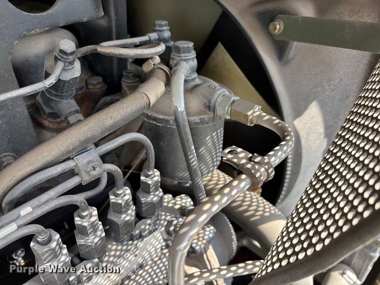 image for item EN5998 U.S Department of Defense MEP-804A generator