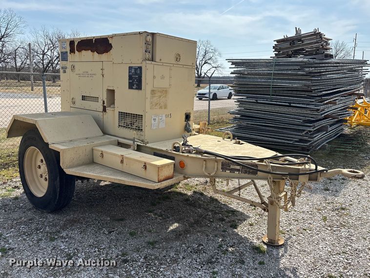 image for item EN5999 U.S Department of Defense MEP-804A  generator