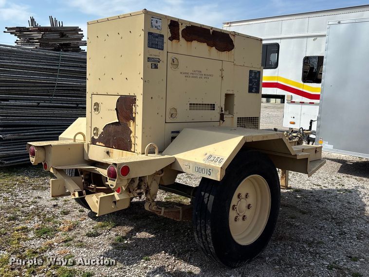 image for item EN5999 U.S Department of Defense MEP-804A  generator