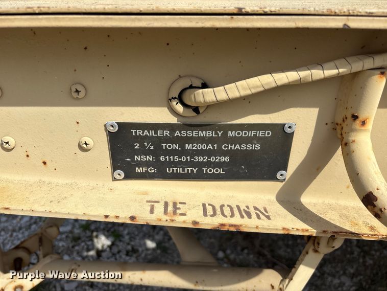 image for item EN5999 U.S Department of Defense MEP-804A  generator