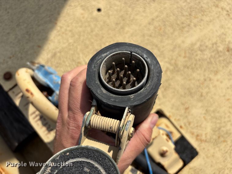 image for item EN5999 U.S Department of Defense MEP-804A  generator