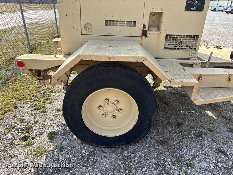 image for item EN5999 U.S Department of Defense MEP-804A  generator