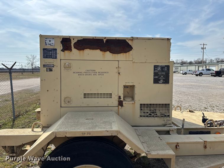 image for item EN5999 U.S Department of Defense MEP-804A  generator