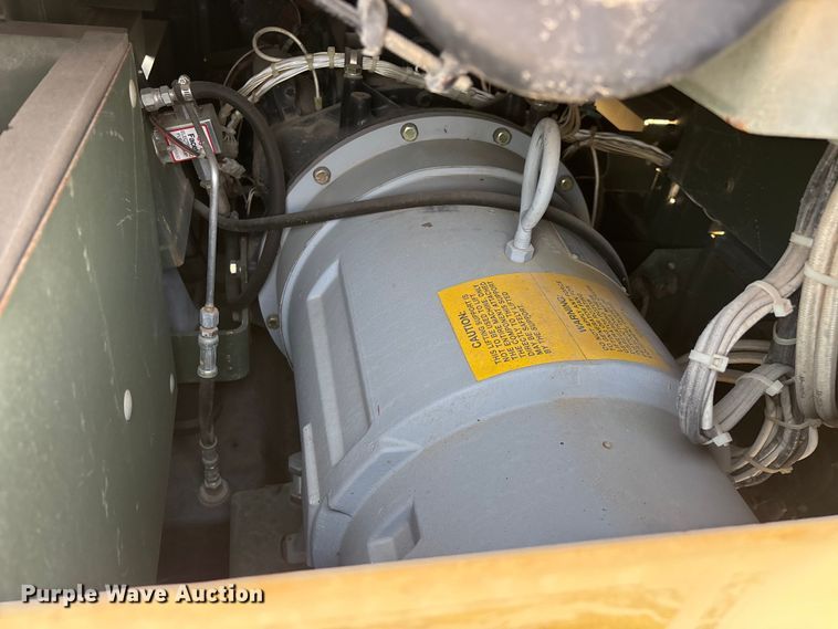 image for item EN5999 U.S Department of Defense MEP-804A  generator