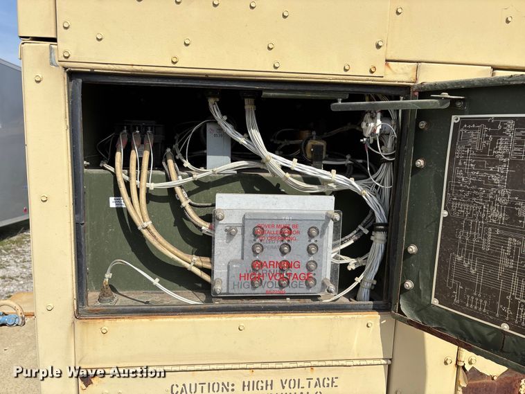 image for item EN5999 U.S Department of Defense MEP-804A  generator