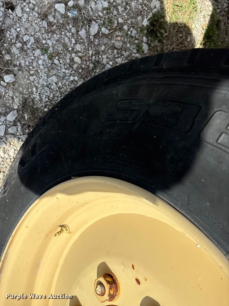 image for item EN5999 U.S Department of Defense MEP-804A  generator