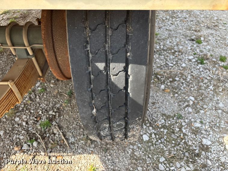 image for item EN5999 U.S Department of Defense MEP-804A  generator