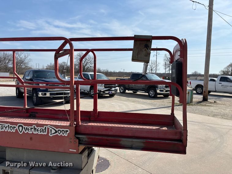 image for item EO4005 MEC 2033ES scissor lift