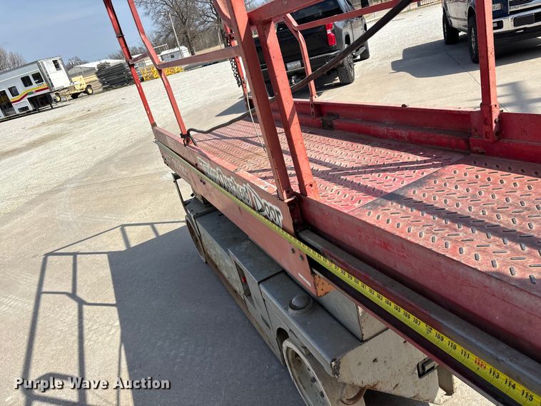 image for item EO4005 MEC 2033ES scissor lift