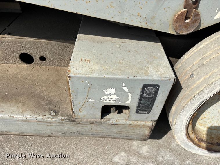 image for item EO4005 MEC 2033ES scissor lift