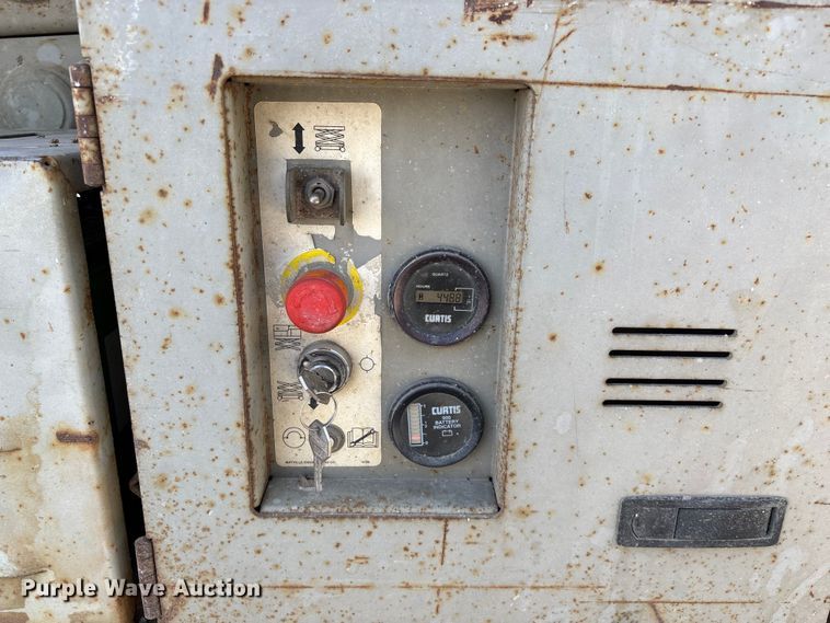 image for item EO4005 MEC 2033ES scissor lift