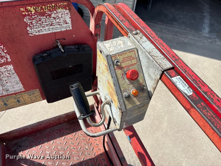 image for item EO4005 MEC 2033ES scissor lift