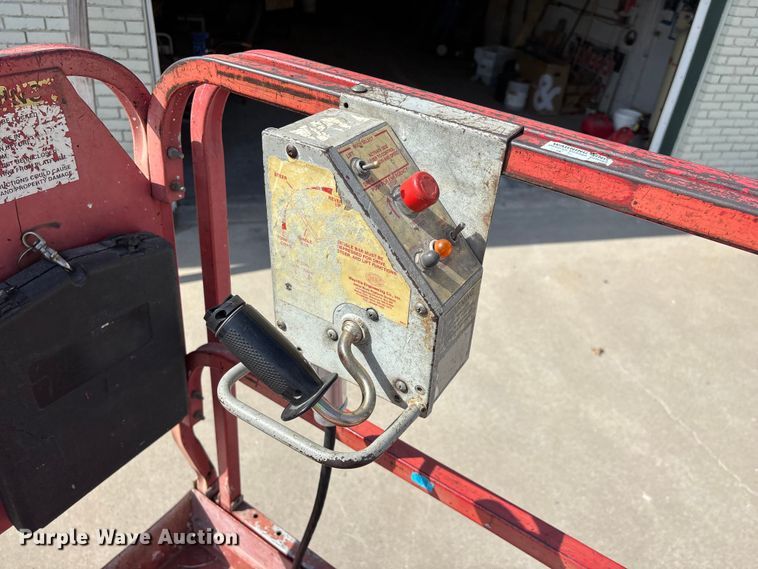 image for item EO4005 MEC 2033ES scissor lift
