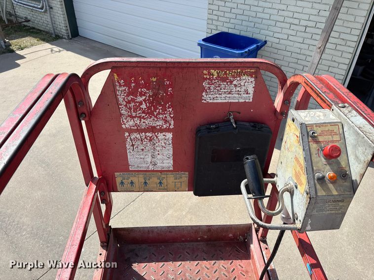 image for item EO4005 MEC 2033ES scissor lift