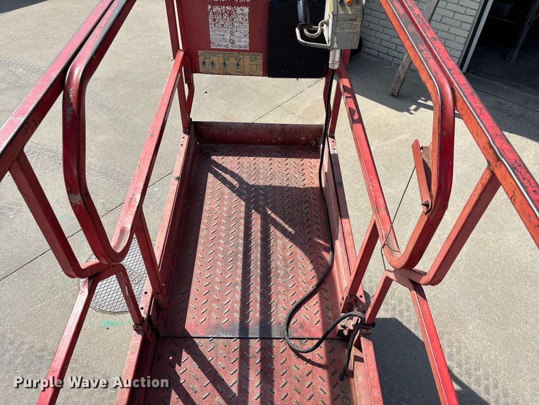 image for item EO4005 MEC 2033ES scissor lift