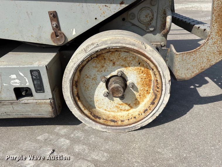 image for item EO4005 MEC 2033ES scissor lift