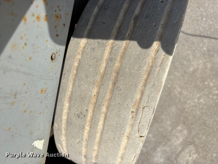 image for item EO4005 MEC 2033ES scissor lift