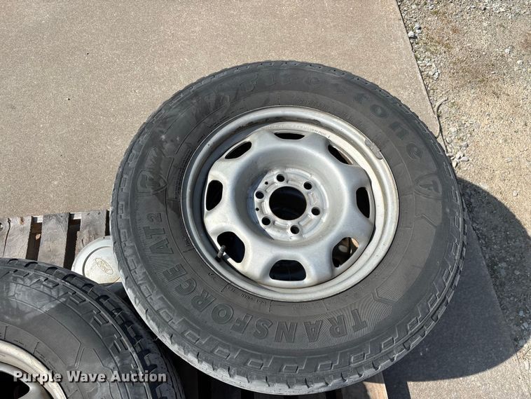 image for item EO4007 (4) wheels and tires