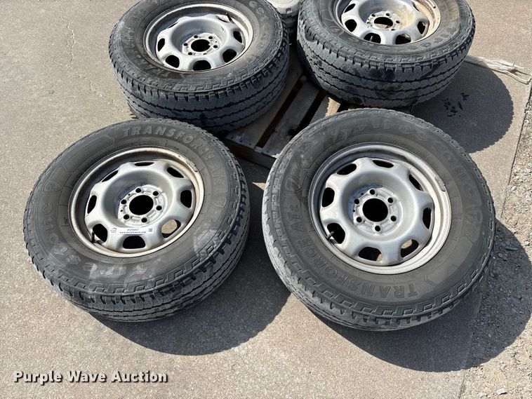 image for item EO4007 (4) wheels and tires