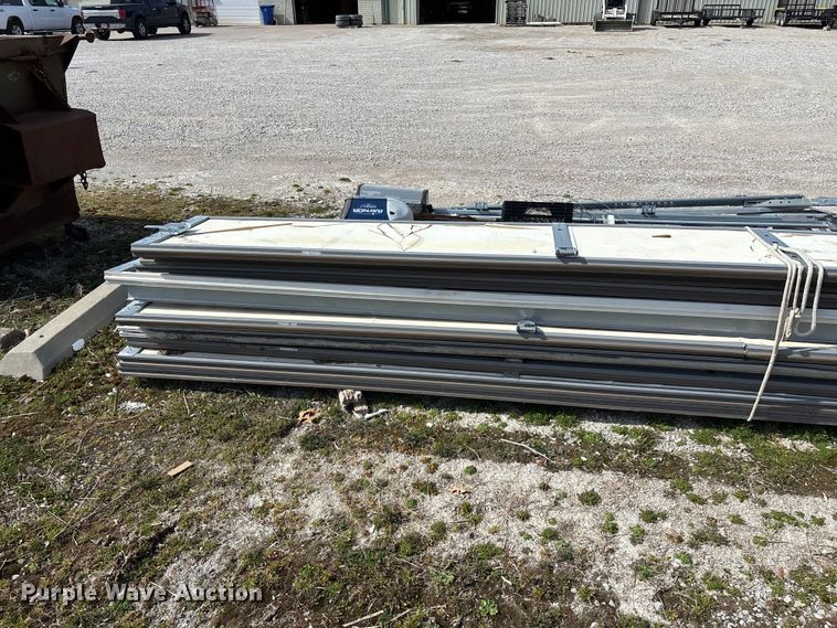 image for item EO4009 Garage door parts 