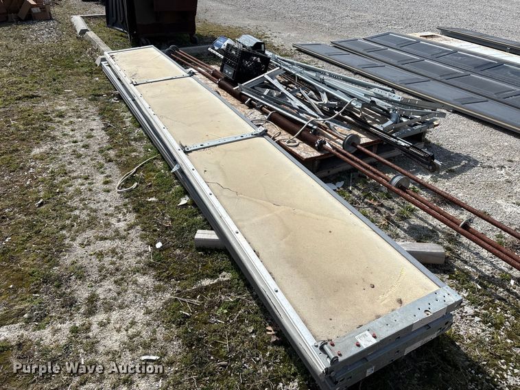 image for item EO4009 Garage door parts 