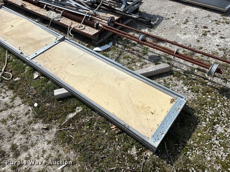 image for item EO4009 Garage door parts 