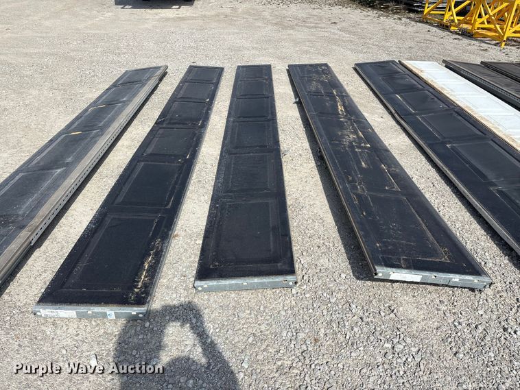 image for item EO4009 Garage door parts 