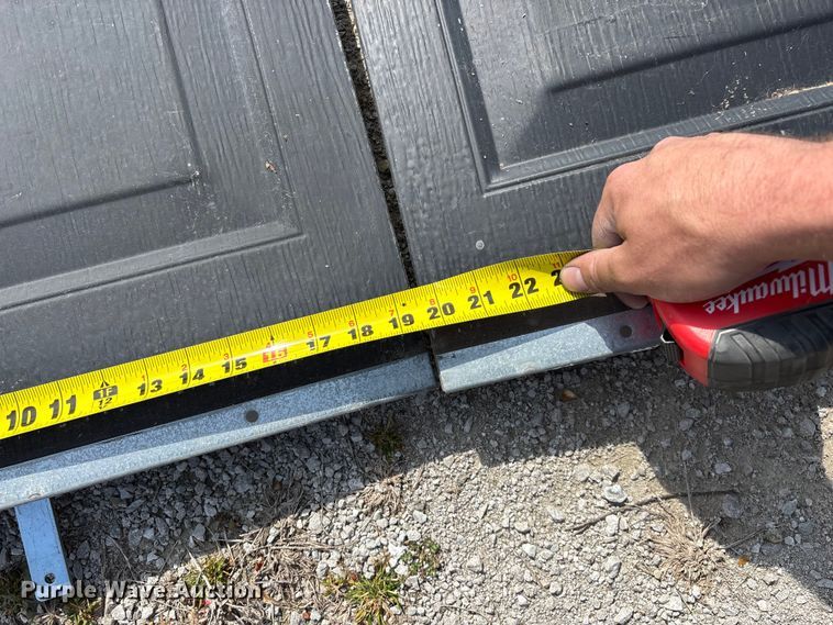 image for item EO4009 Garage door parts 