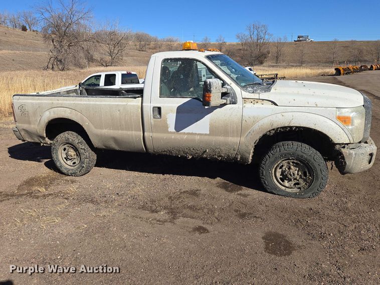 image for item ES2963 2012 Ford F250 Super Duty pickup truck