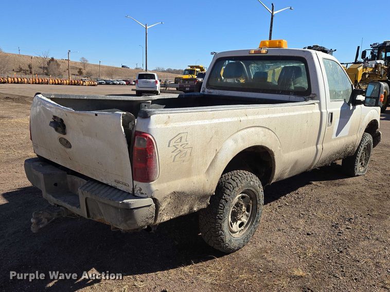image for item ES2963 2012 Ford F250 Super Duty pickup truck