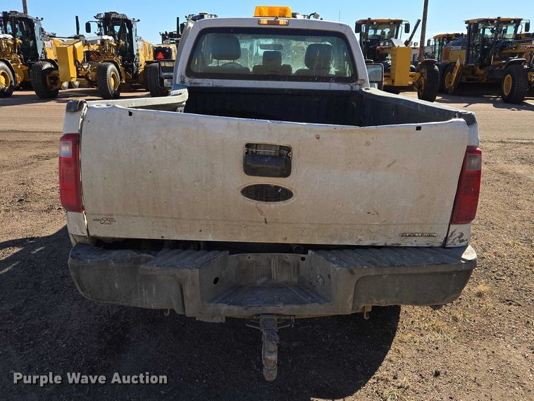 image for item ES2963 2012 Ford F250 Super Duty pickup truck